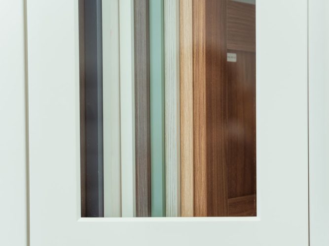 cabinet-doors-stain-finish_featured-by-linq-flooring-vernon