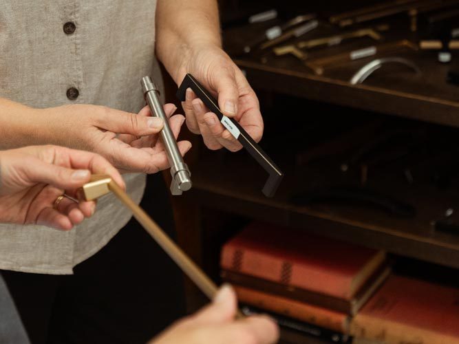 cabinet-hardware-linq-flooring-vernon-bc